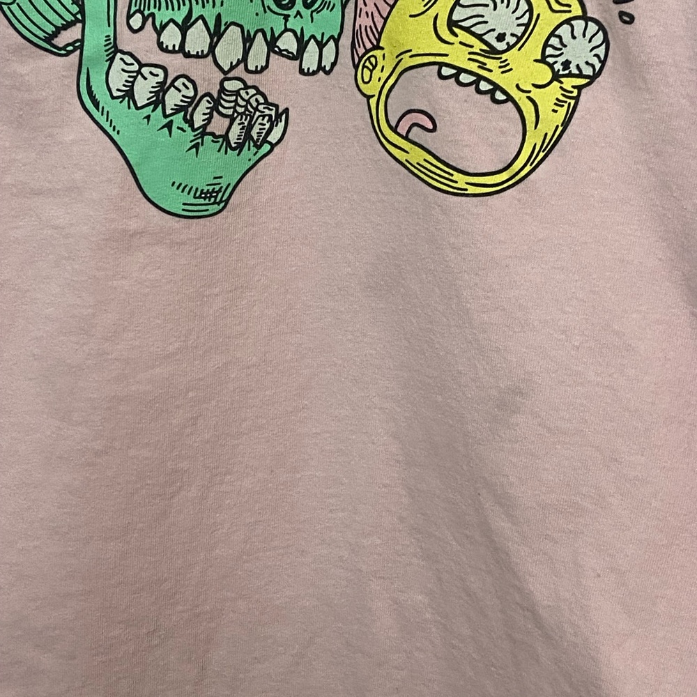 Awesome Rick & Morty PINK Retro Neon Skull Men’s L T-Shirt Rare - Picture 7 of 7